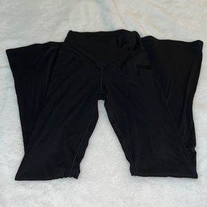 Aerie cross cross wait and flared leggings